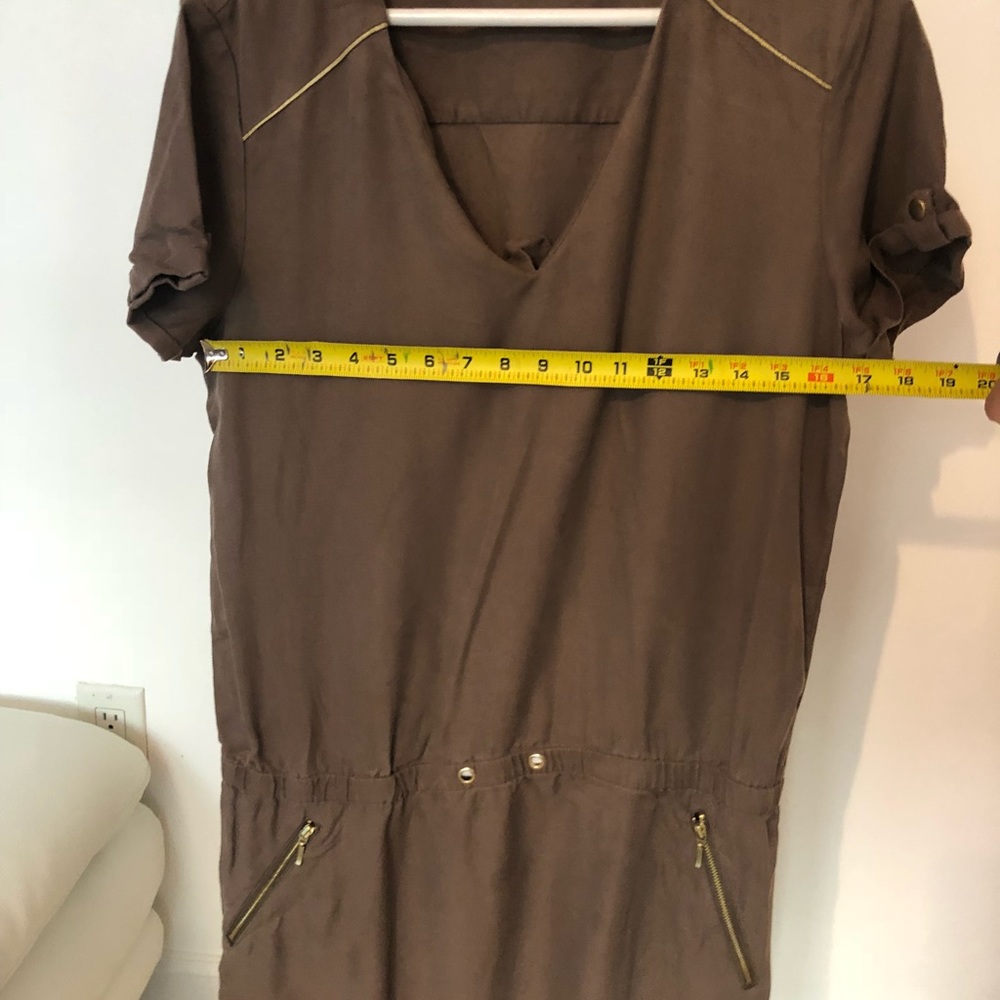 Dress - Picture 5 of 6